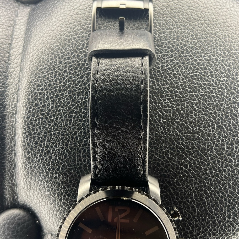 Fossil Watch - Picture 6 of 7